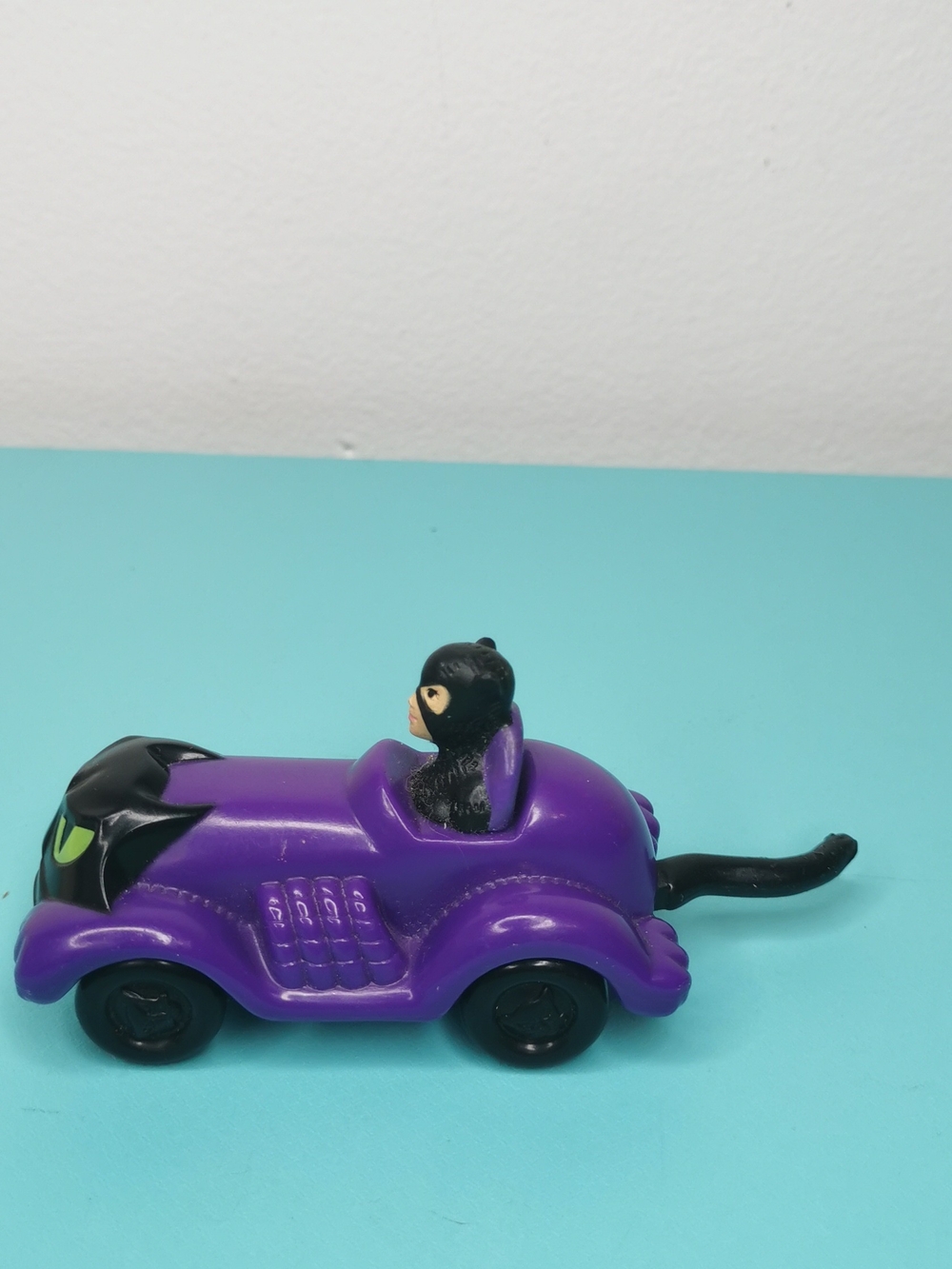 Vintage 1991 McDonald’s Batman Returns Catwoman Cat Coupe Purple Toy Car